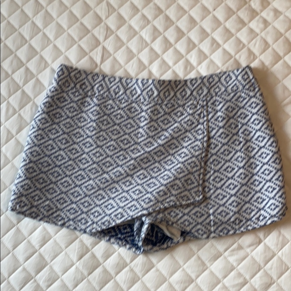 Gap skort